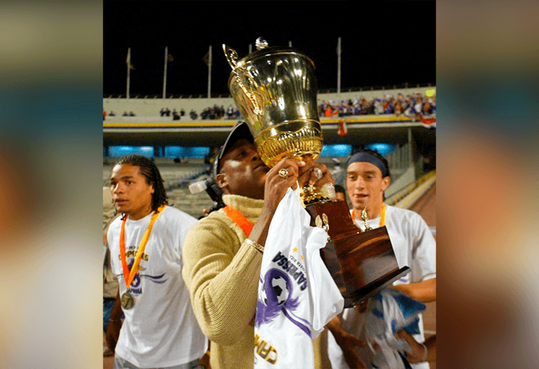 Oficial: 20 años después, Hernán Medford regresa al Deportivo Saprissa