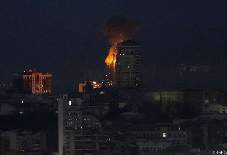 Rusia reanuda ataques contra Ucrania bajo un frío extremo