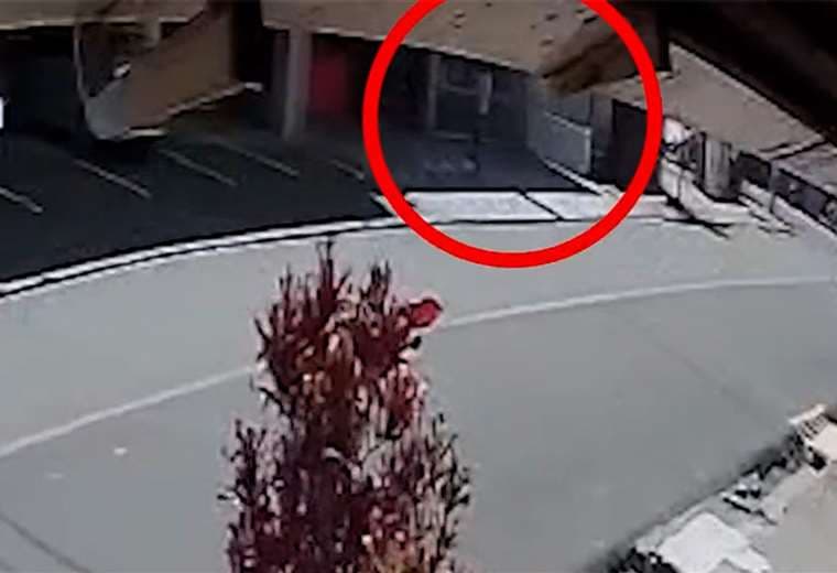 Detienen a sospechoso de agredir a dependiente y quebrar ventanas en Sabana Sur