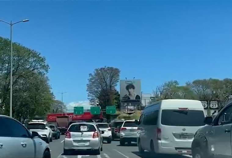 Gobierno incumple meta para reducir presas: traslados aumentaron casi cuatro minutos