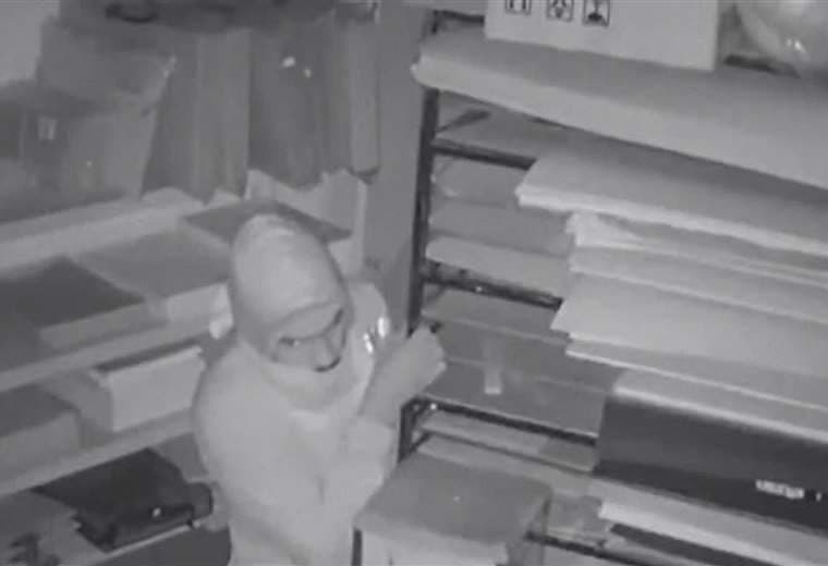 Se hicieron pasar por indigentes y cometieron millonario robo en Naranjo