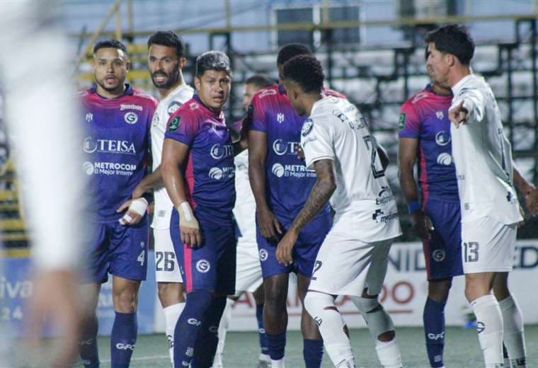 Guadalupe FC ante Sporting FC/Prensa Guadalupe FC