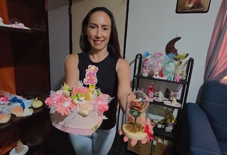 Nunca es tarde para emprender y Marlen Tenorio lo demuestra con sus velas artesanales