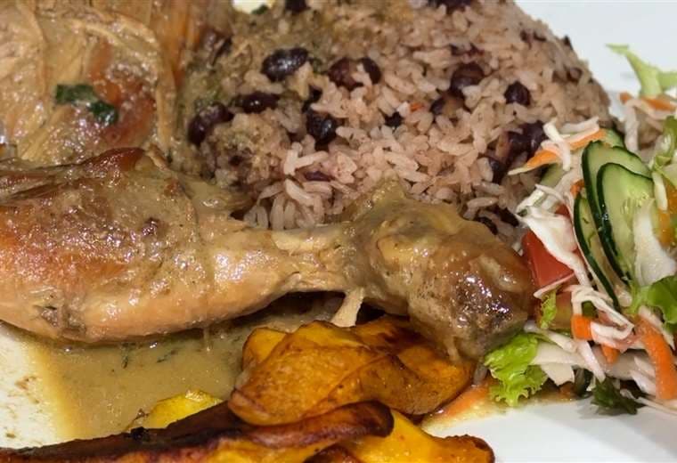 El Rice and Beans de Tibás que sabe igual al del Caribe y tiene un secreto que viene de familia