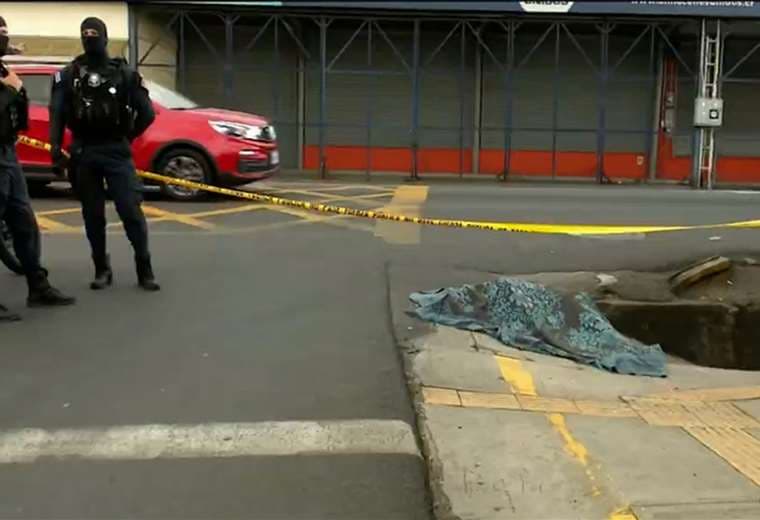Muere hombre tras aparente atropello por bus en Hatillo Centro