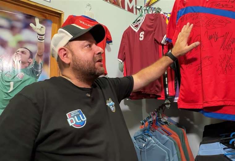 Mario Pizarro y la misión de reunir las firmas más valiosas del fútbol mundial